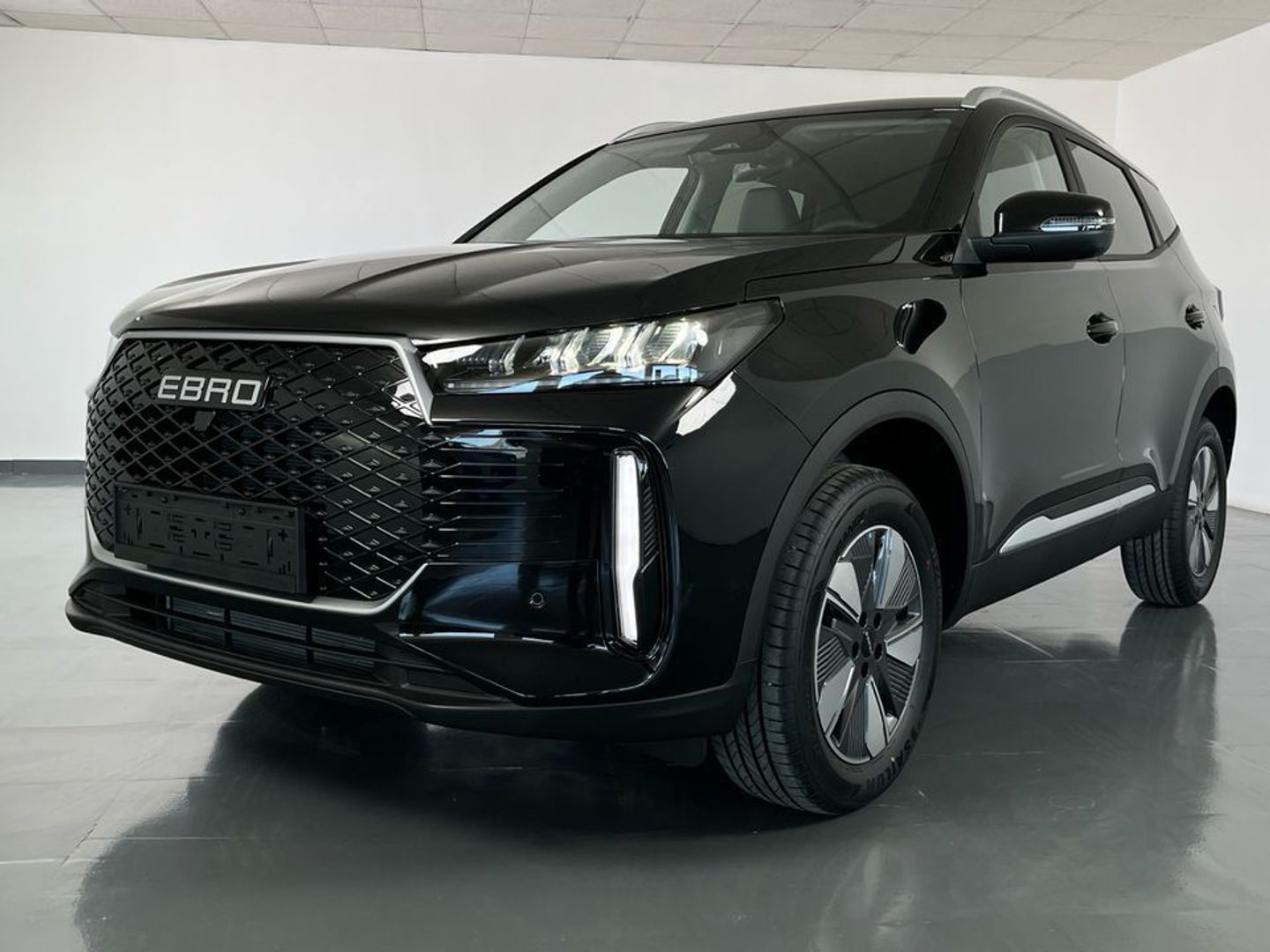 Ebro S400 1.5 DHE HEV Excellence CVT 155 kW (211 CV)