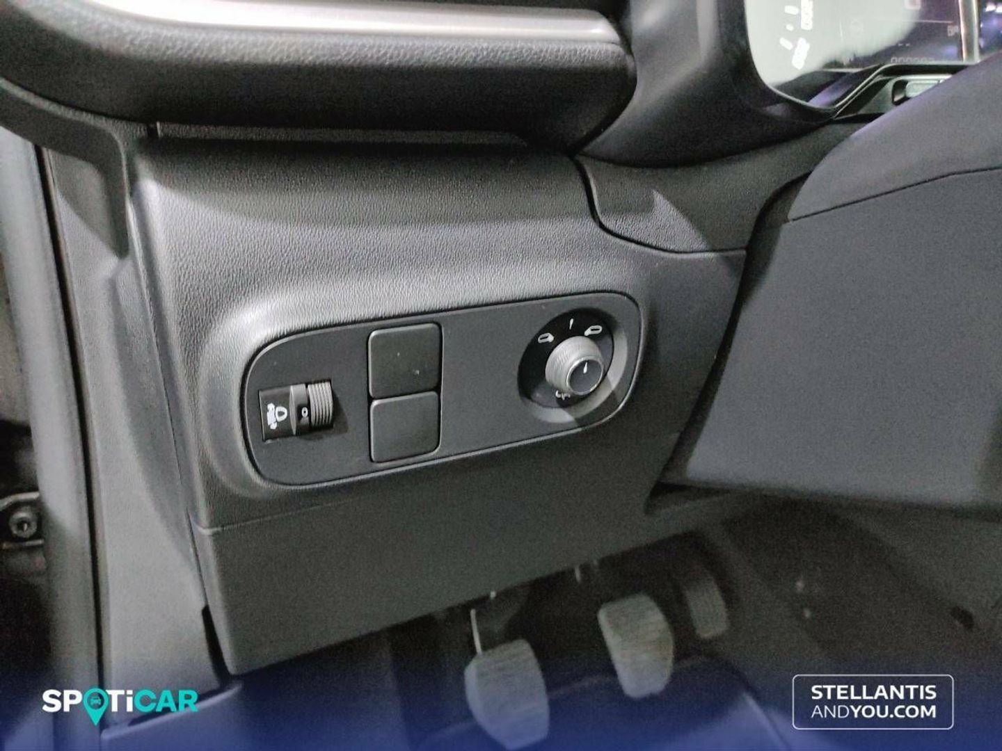 Citroen C3 PureTech 82 C-Series 61 kW (83 CV) Negro Compact