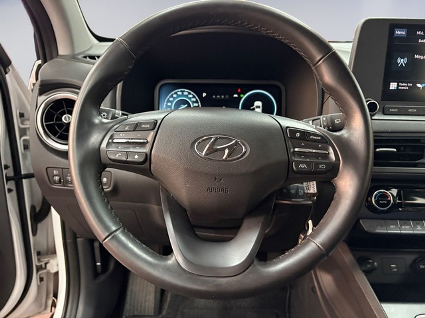 Hyundai Kona 1.6 GDI HEV Maxx DCT 104 kW (141 CV)