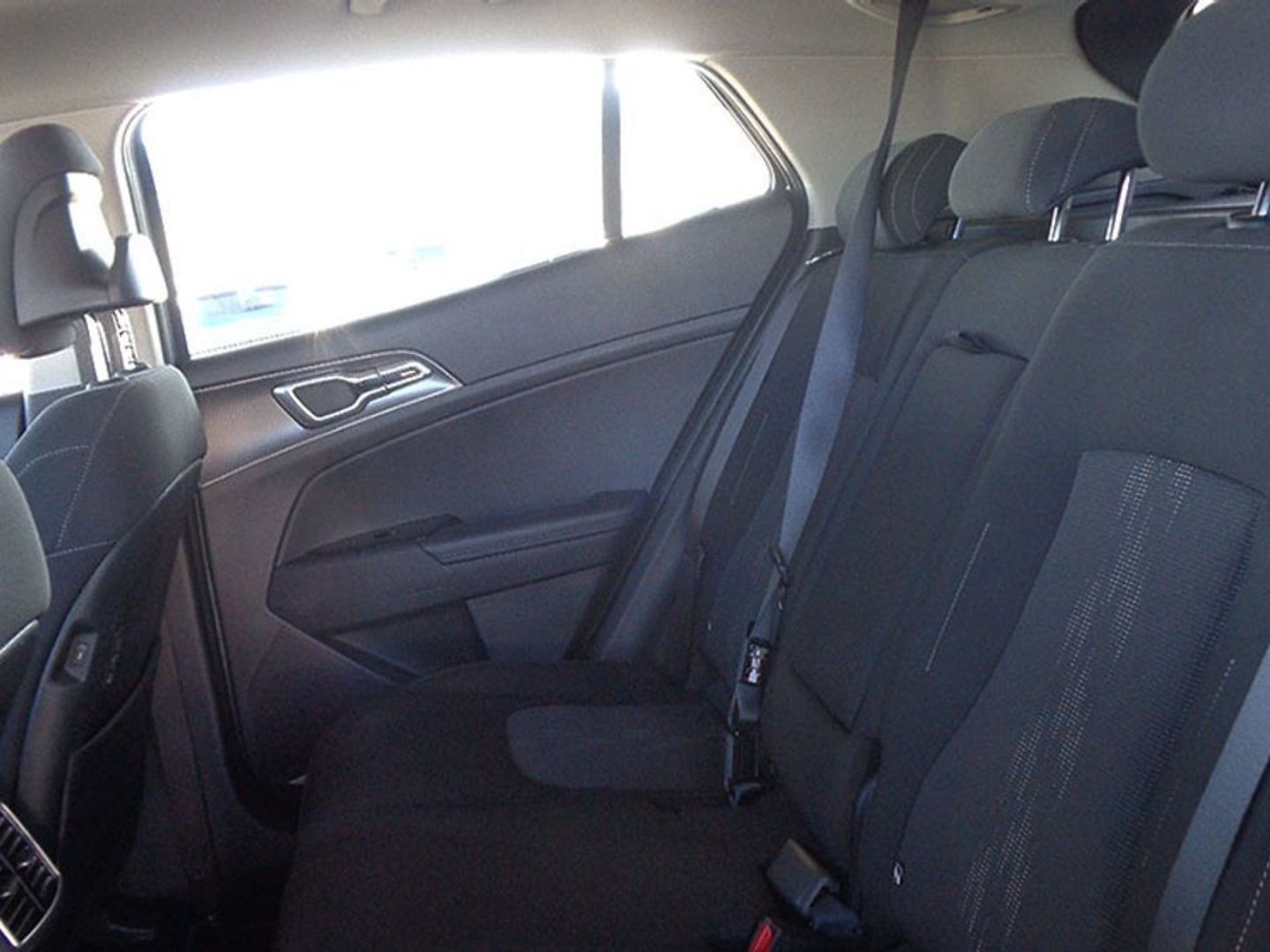 Kia Sportage 1.6 T-GDi HEV Drive 4x2 158 kW (215 CV)