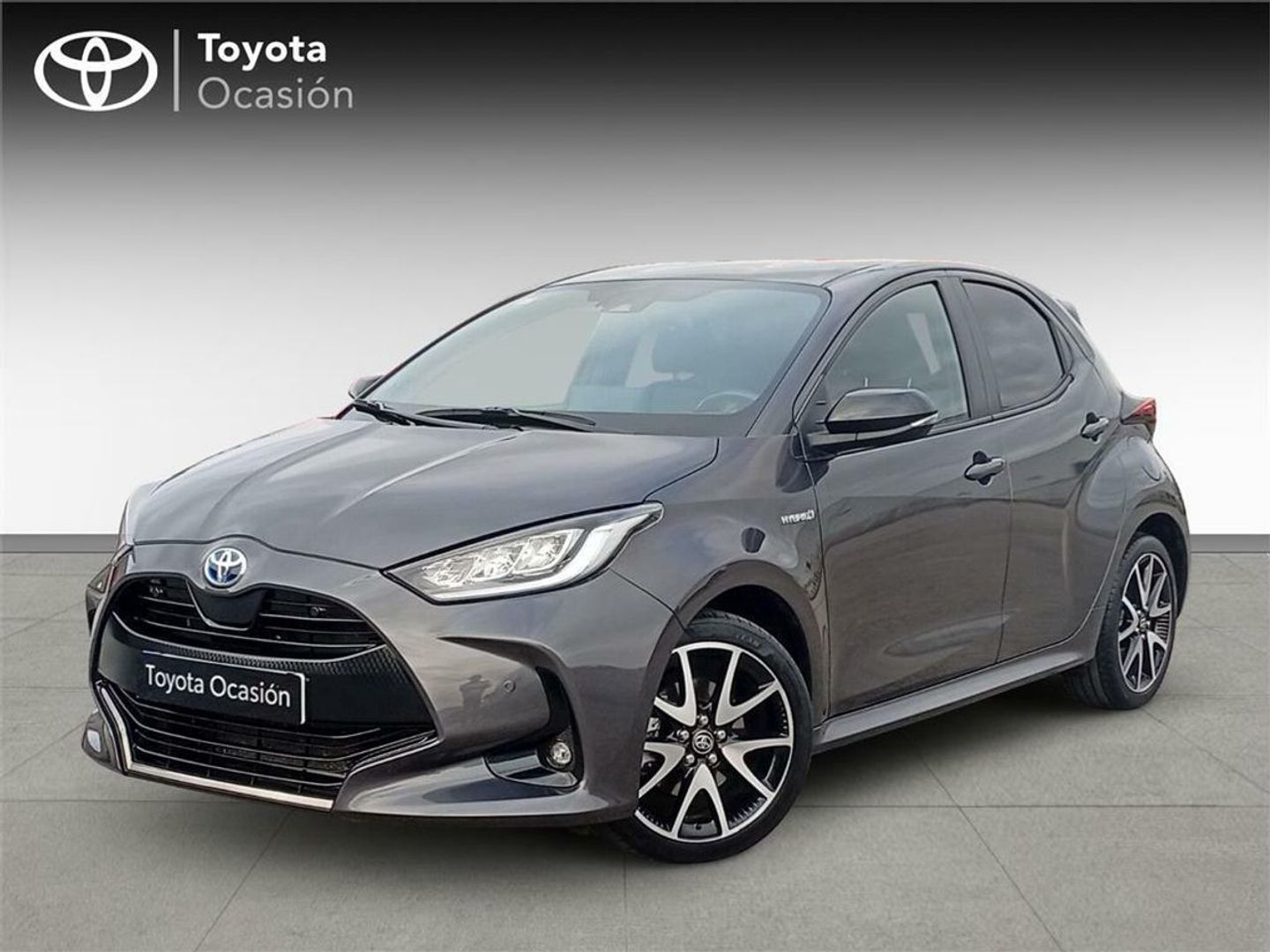 Toyota Yaris 120H Style 85 kW (116 CV) Gris Compact