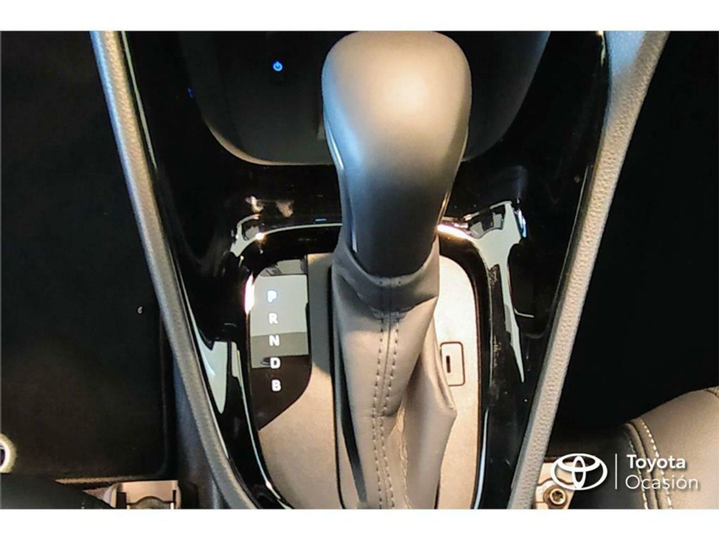 Toyota Yaris 120H Style 85 kW (116 CV)