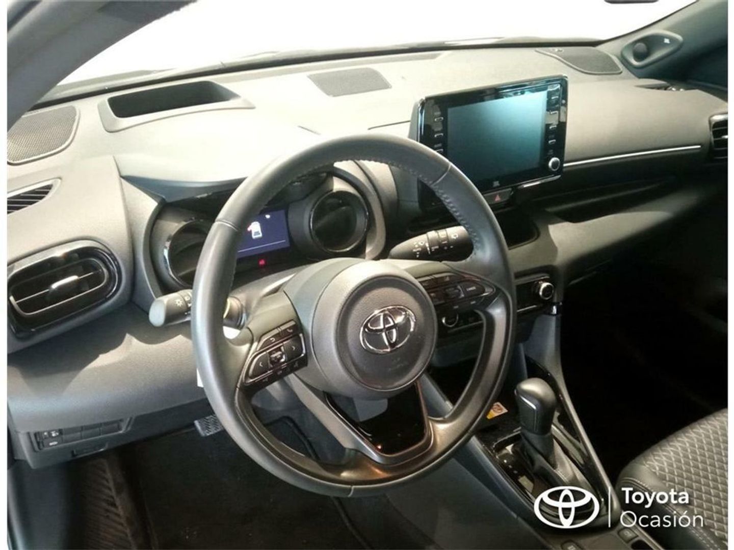 Toyota Yaris 120H Style 85 kW (116 CV)
