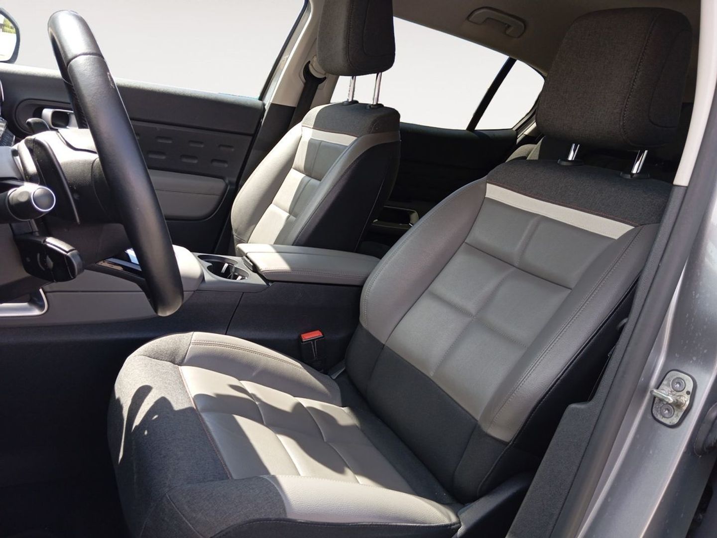 Citroen C5 Aircross PureTech 130 S&S Shine EAT8 96 kW (131 CV)