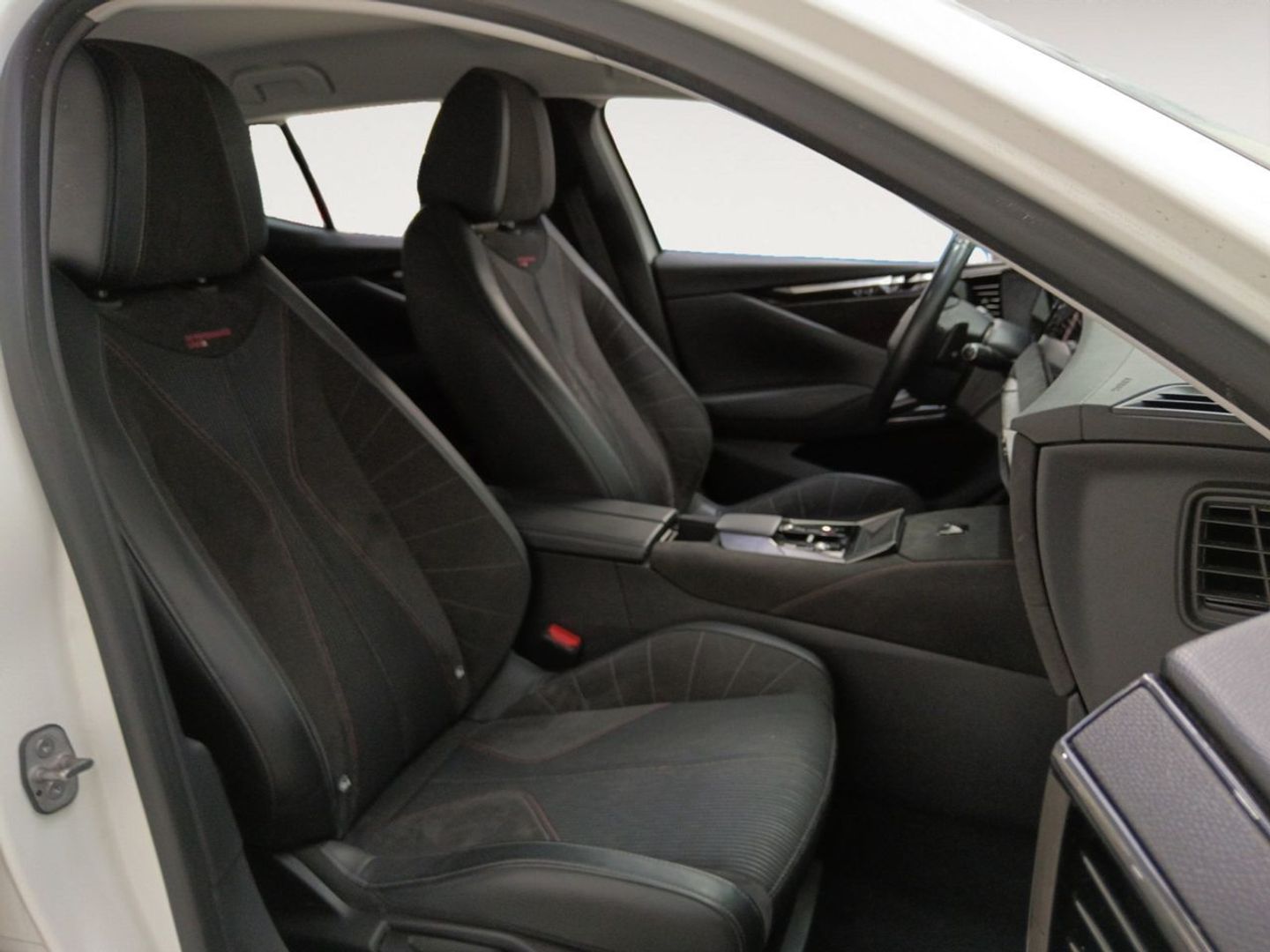 DS DS4 BlueHDi 130 Performance Line Auto 96 kW (130 CV)