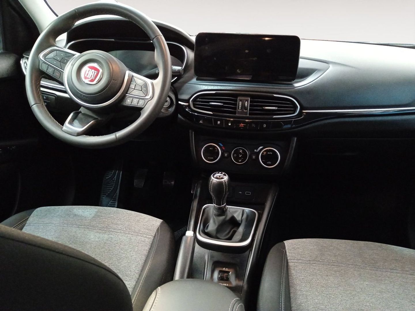 Fiat Tipo 1.0 Cross 74 kW (101 CV)