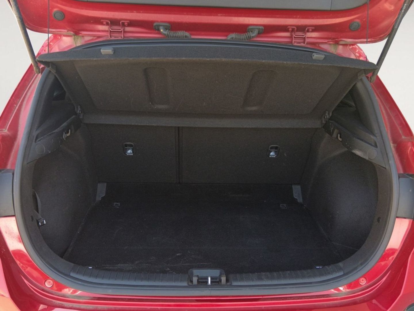 Kia Ceed 1.6 MHEV GT Line 100 kW (136 CV)