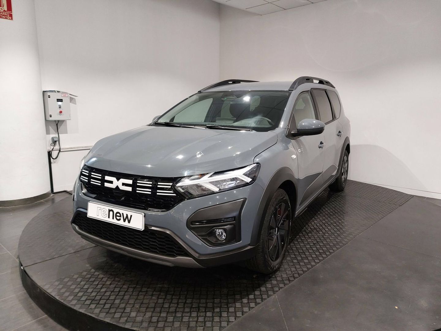 Dacia Jogger Expression Hybrid 104 kW (140 CV) 5 Plazas Gris Familiar