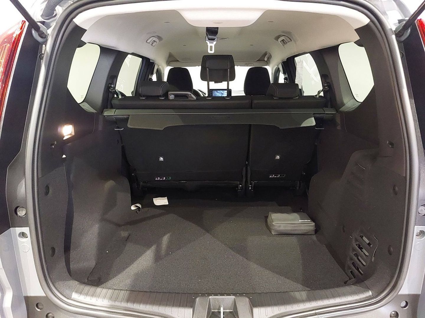 Dacia Jogger Expression Hybrid 104 kW (140 CV) 5 Plazas