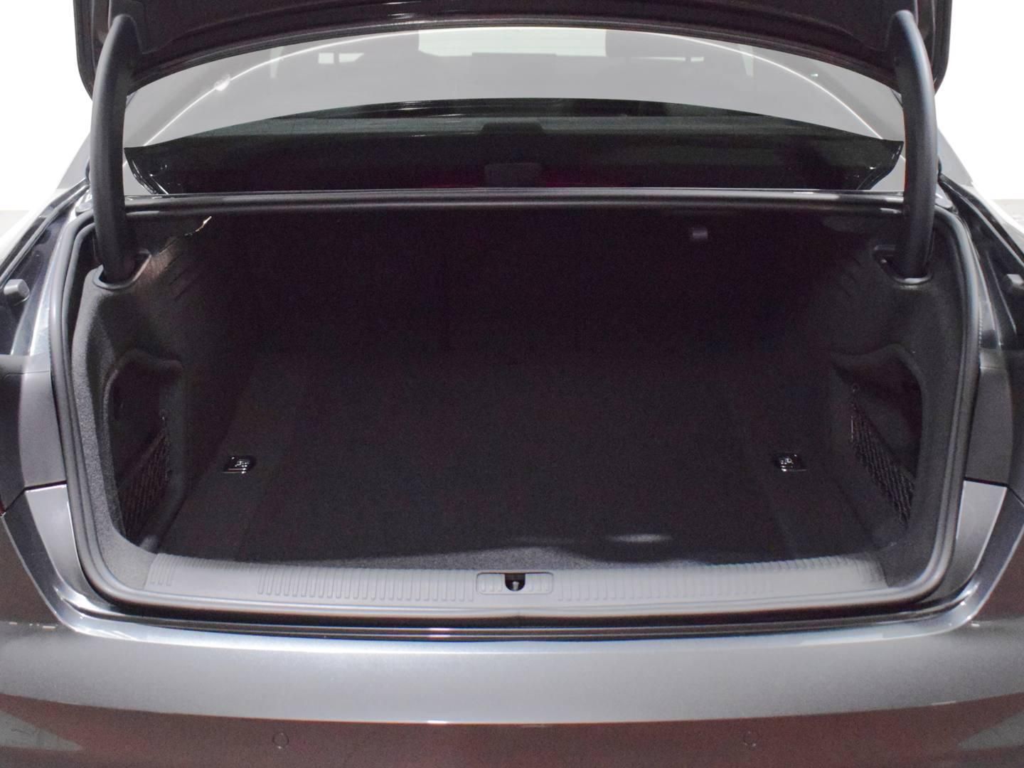 Audi A4 S line 35 TDI 120 kW (163 CV) S tronic
