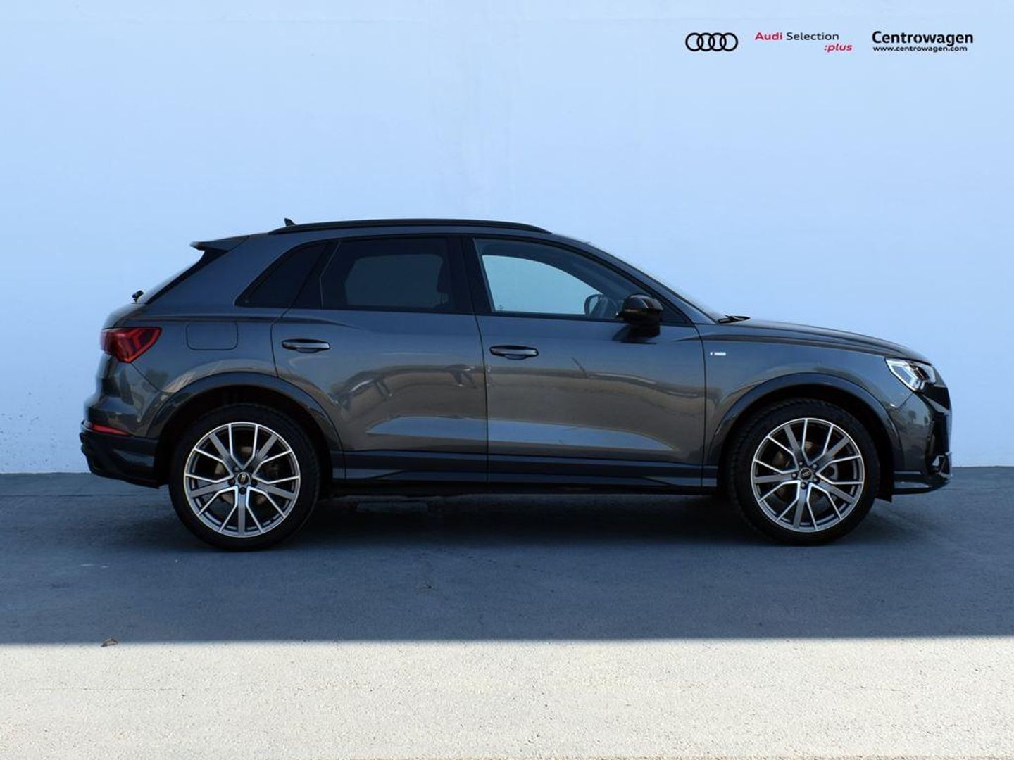 Audi Q3 Black line 35 TDI 110 kW (150 CV) S tronic Gris SUV