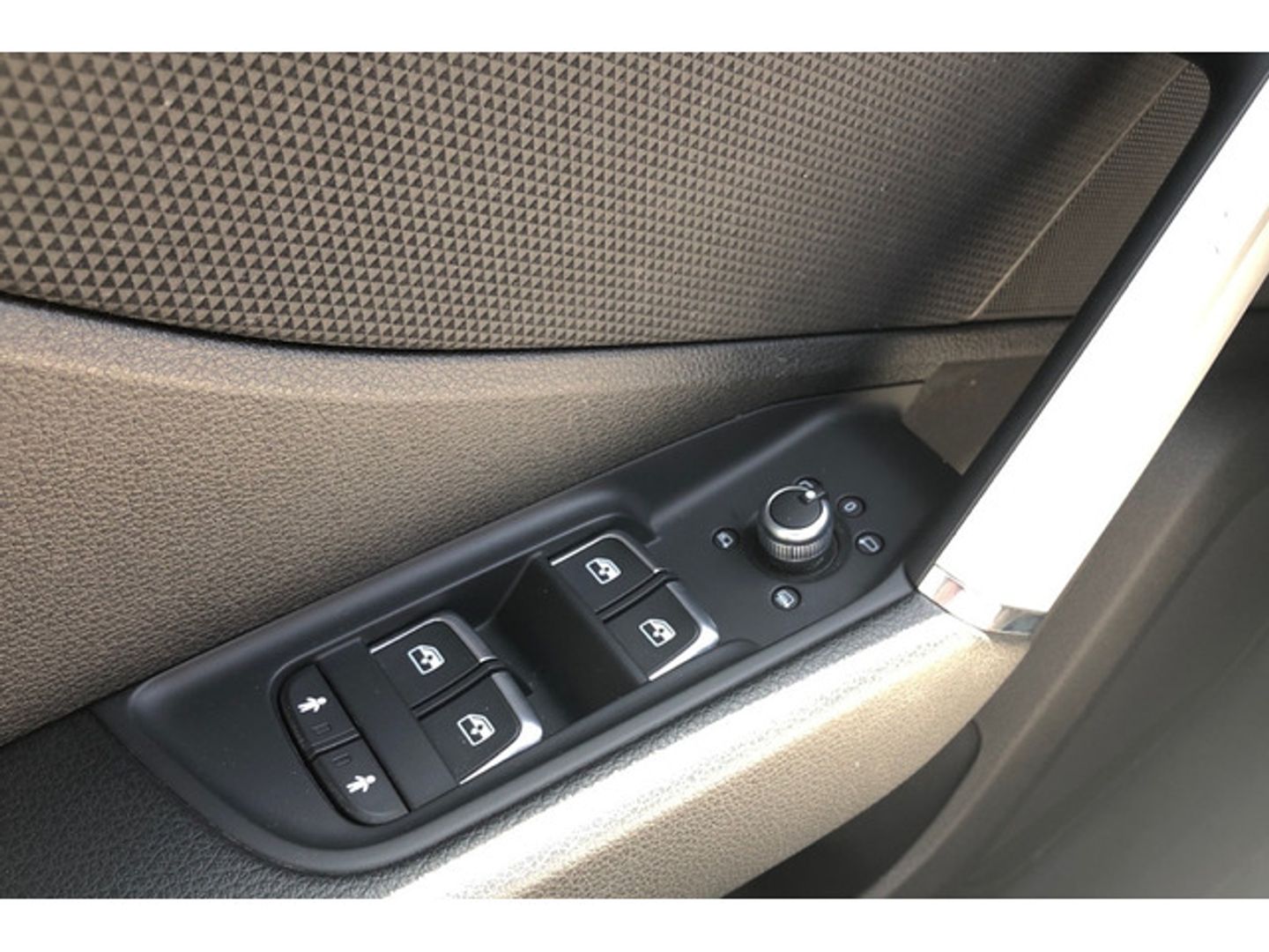 Audi Q2 S line 35 TFSI 110 kW (150 CV) S tronic