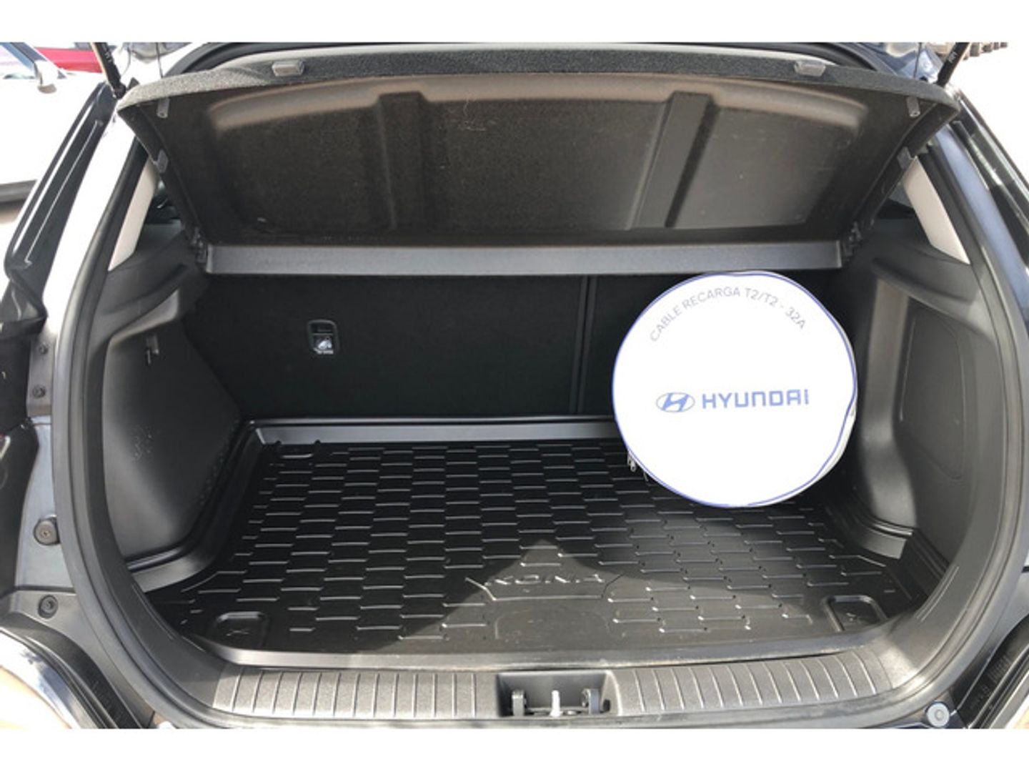 Hyundai Kona EV Tecno 2C 150 kW (204 CV)