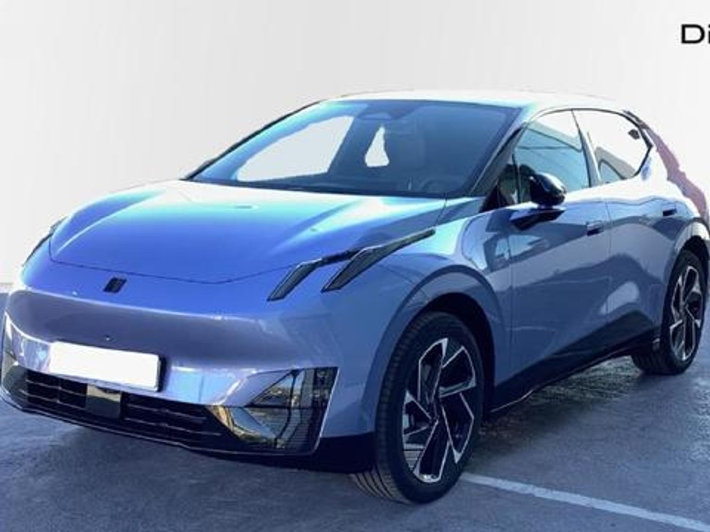 Lynk & Co 02 BEV 66kWh Core 200 kW (272 CV) Azul All Terrain / Pick-up