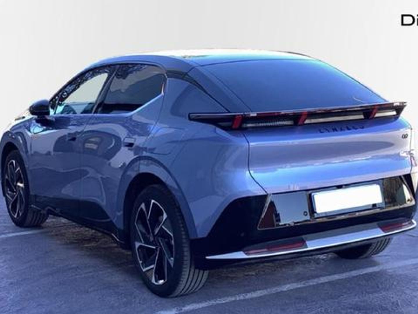 Lynk & Co 02 BEV 66kWh Core 200 kW (272 CV)