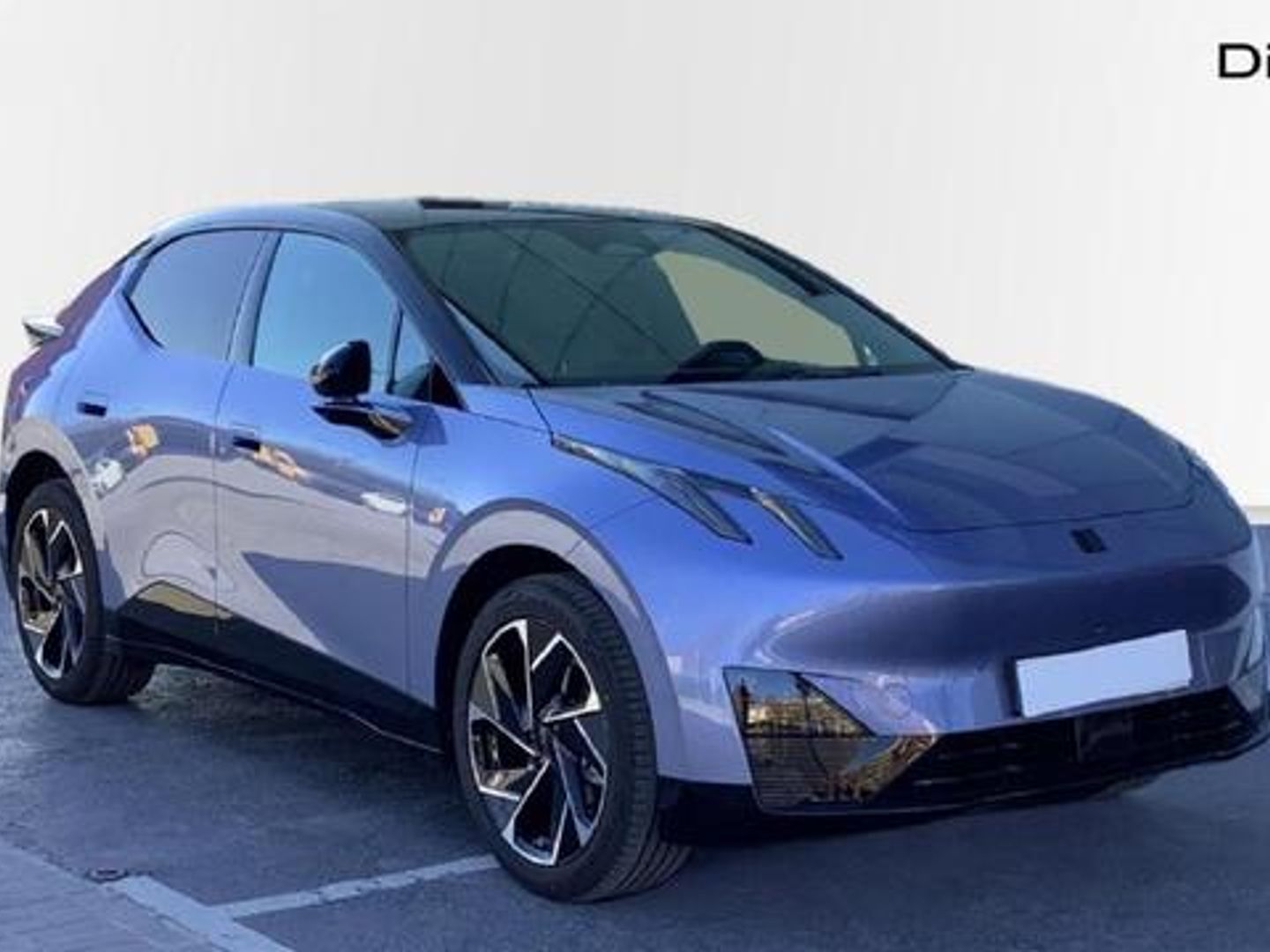 Lynk & Co 02 BEV 66kWh Core 200 kW (272 CV)