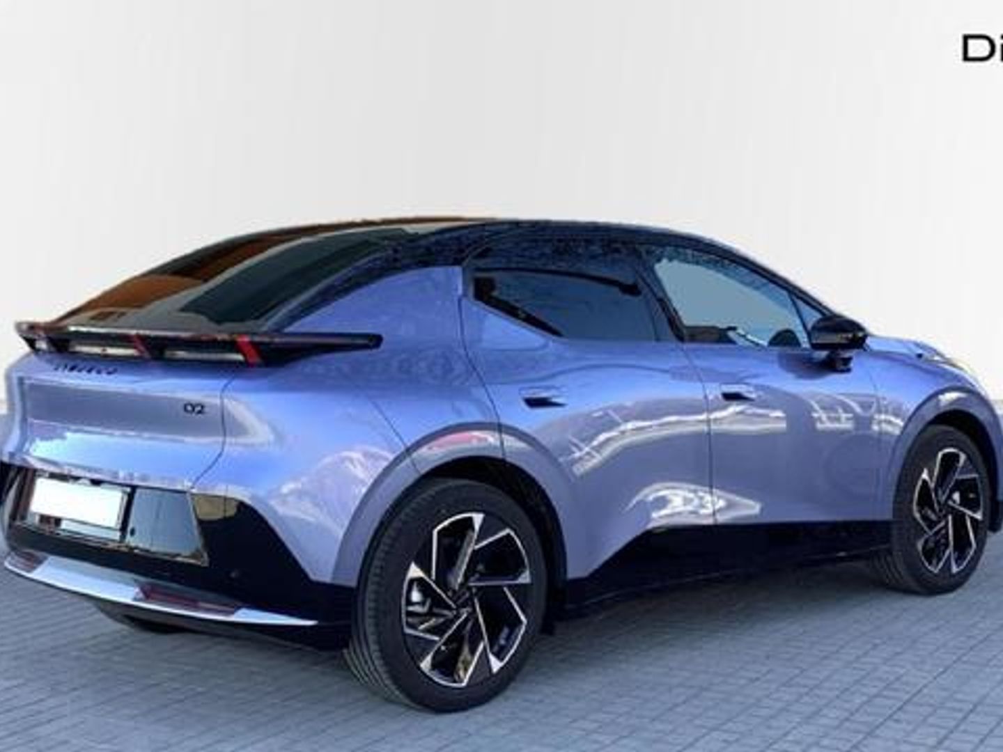 Lynk & Co 02 BEV 66kWh Core 200 kW (272 CV)