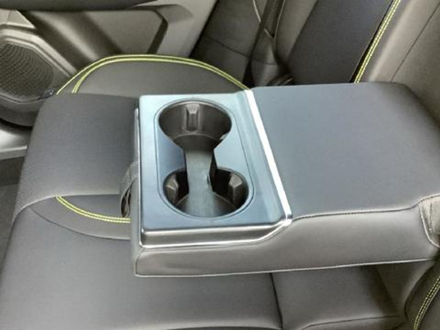 Lynk & Co 01 1.5 PHEV More 203 kW (276 CV)