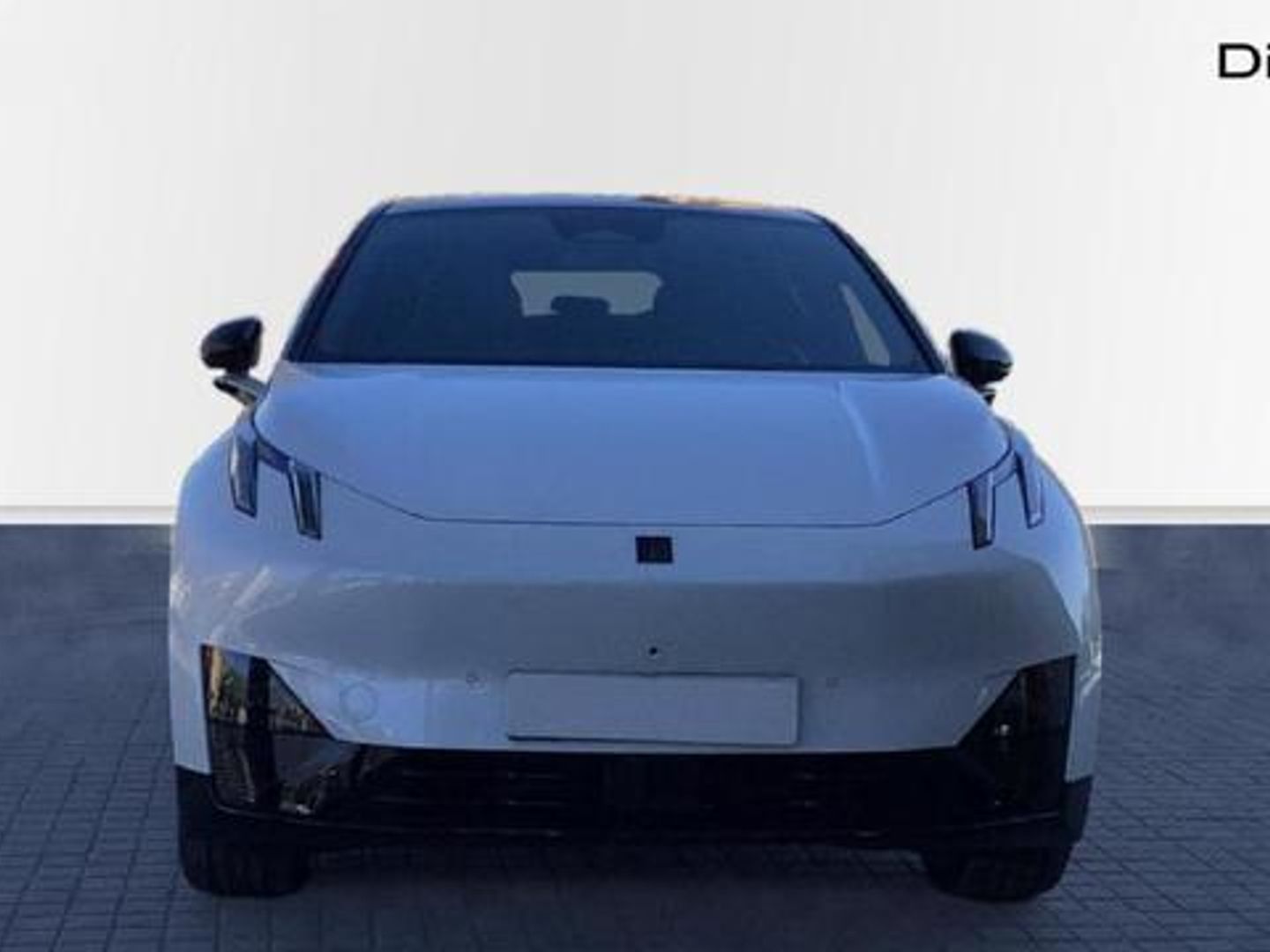 Lynk & Co 02 BEV 66kWh Core 200 kW (272 CV)