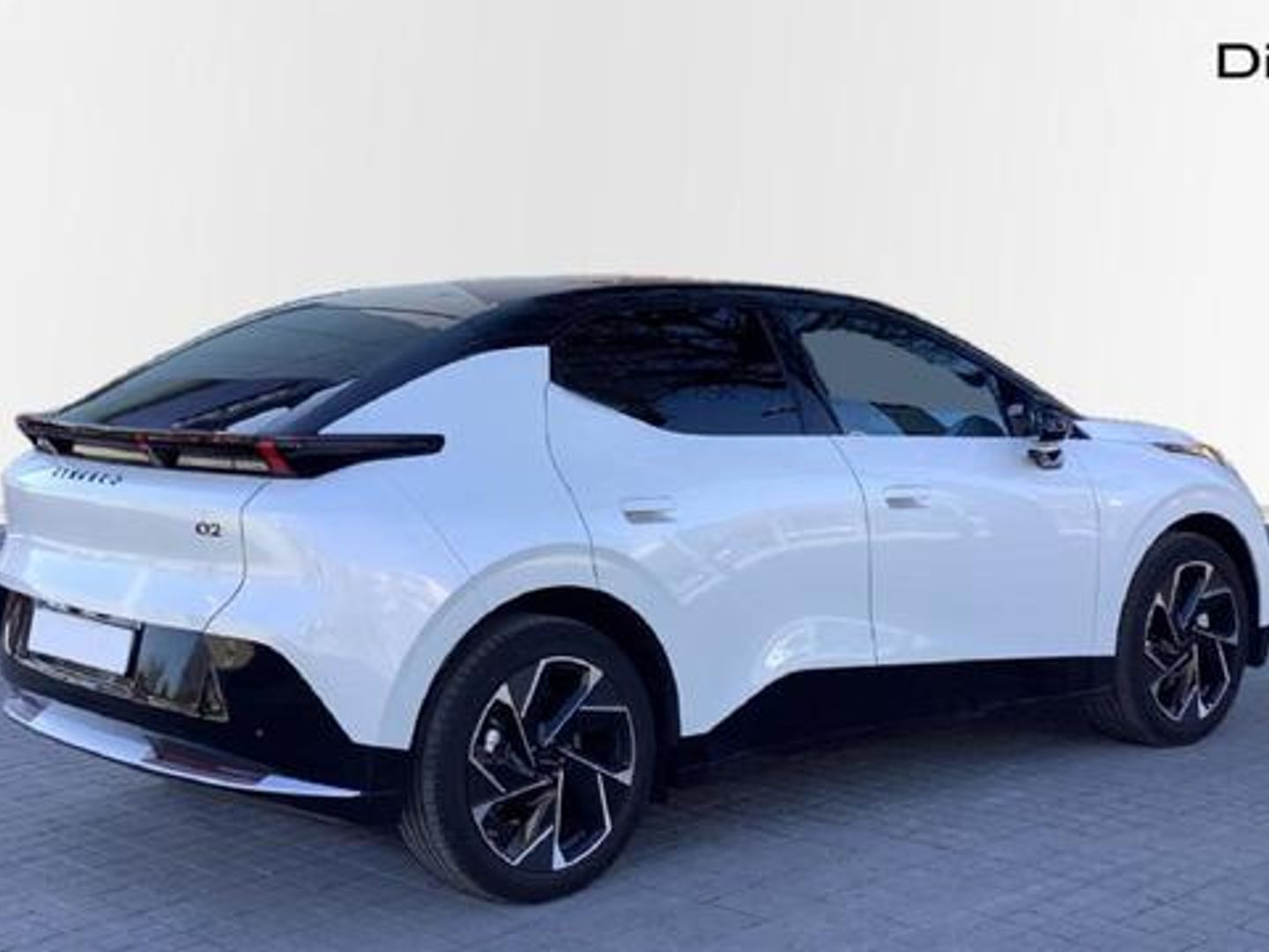 Lynk & Co 02 BEV 66kWh Core 200 kW (272 CV)