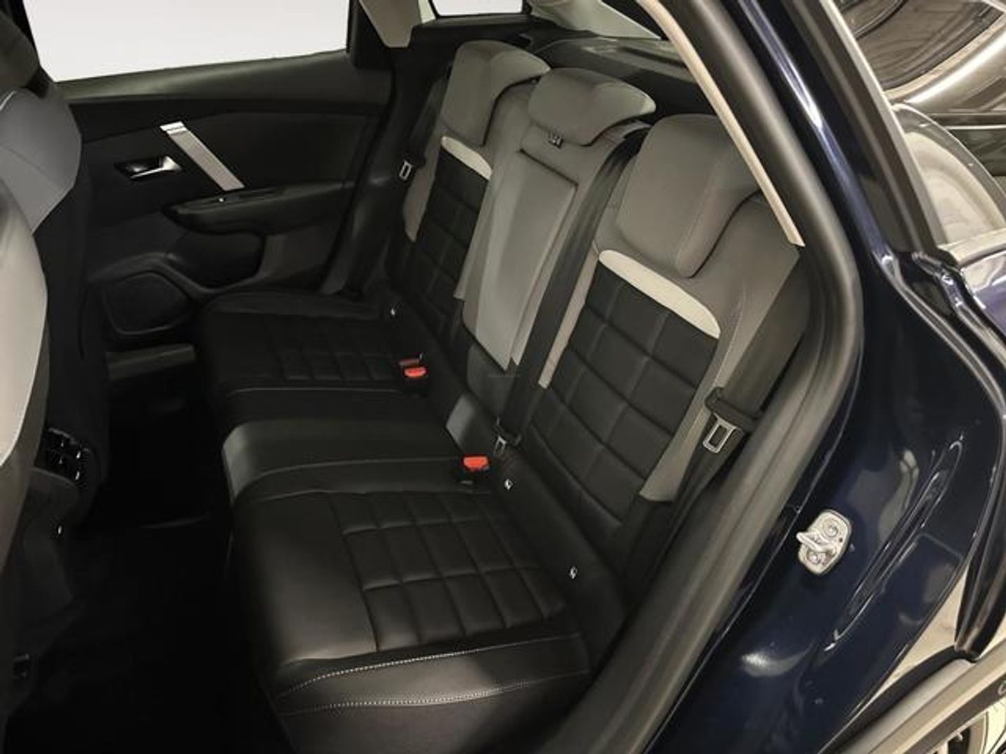 Citroen C4 Hybrid 145 e-DCS6 Max 107 kW (145 CV)