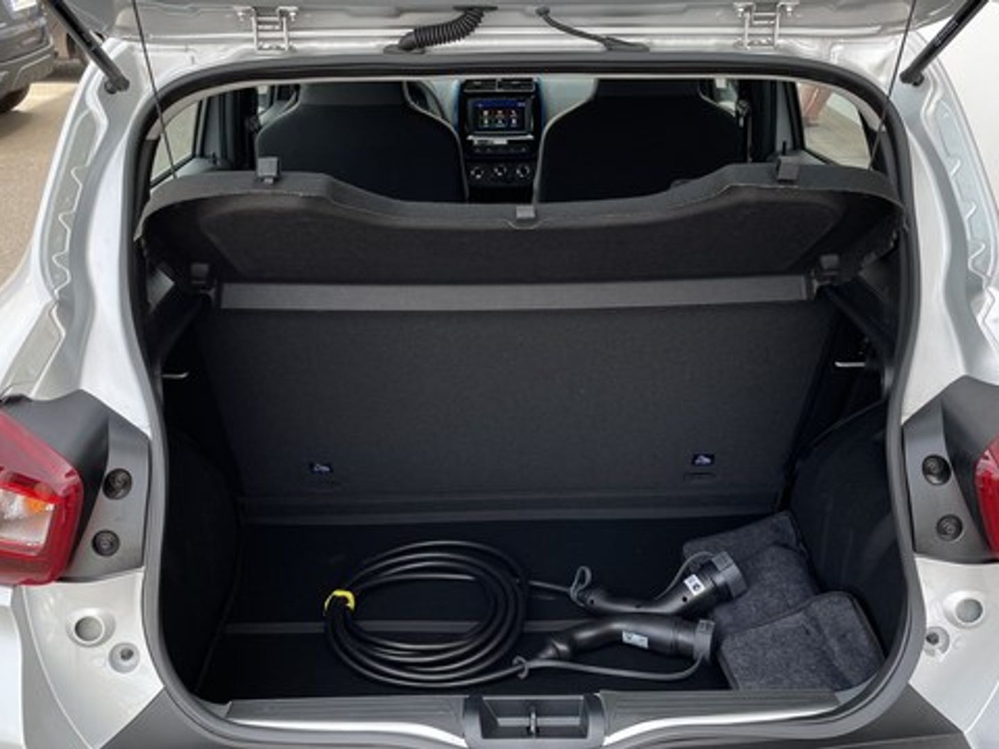 Dacia Spring Comfort Electric 33 kW (45 CV) Gris Sedan