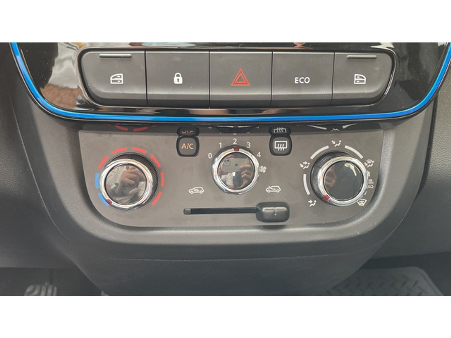 Dacia Spring Comfort Electric 33 kW (45 CV) Gris Sedan