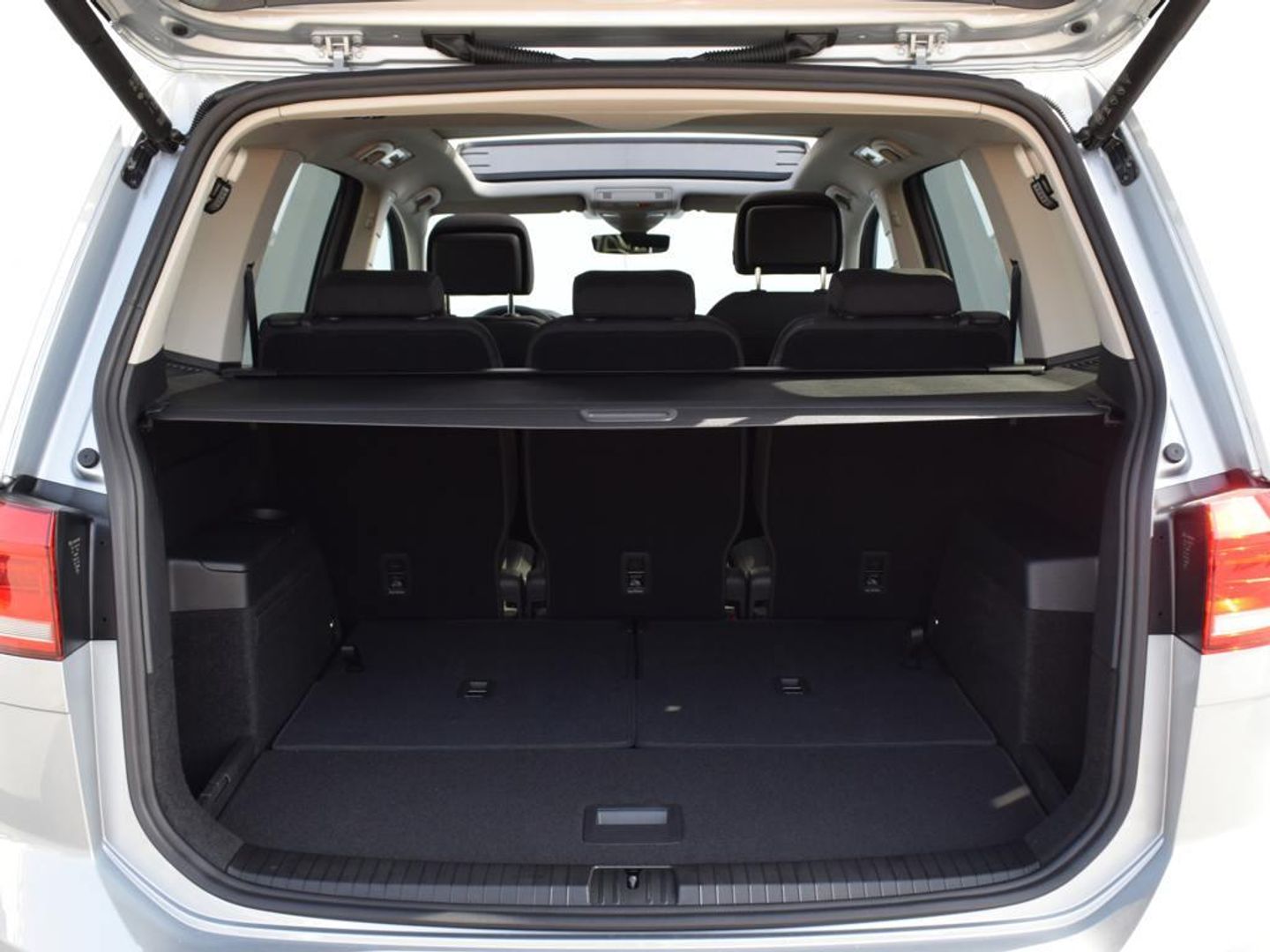 Volkswagen Touran ``Más`` 2.0 TDI 110 kW (150 CV) DSG