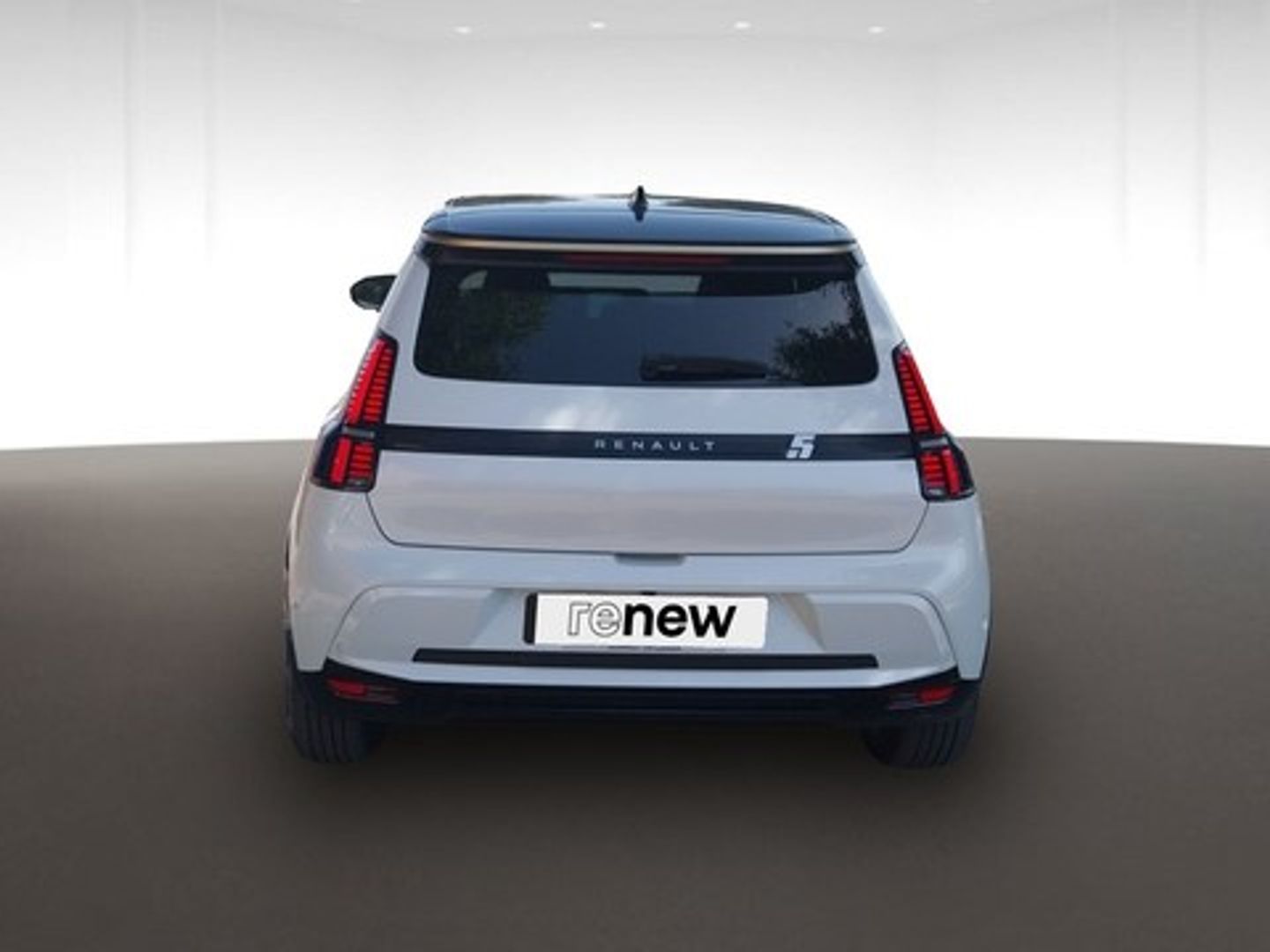 Renault 5 E-Tech Iconic Cinq Autonomía Confort 110 kW (150 CV) Blanco Compact