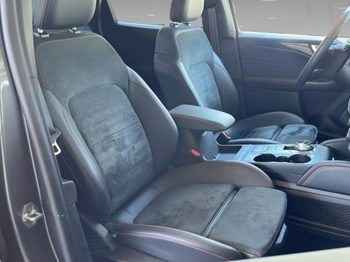 Ford Kuga 2.5 Duratec PHEV ST-Line X Auto 165 kW (225 CV) Gris SUV
