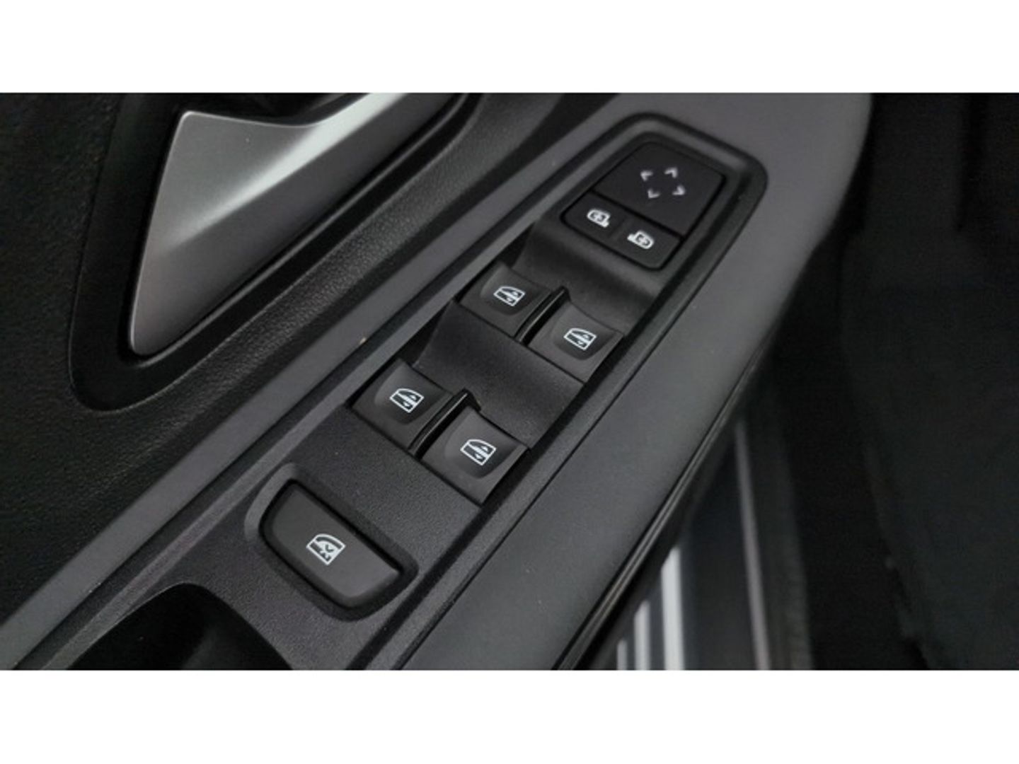 Dacia Jogger Extreme Hybrid 104 kW (140 CV) 7 Plazas Gris Familiar