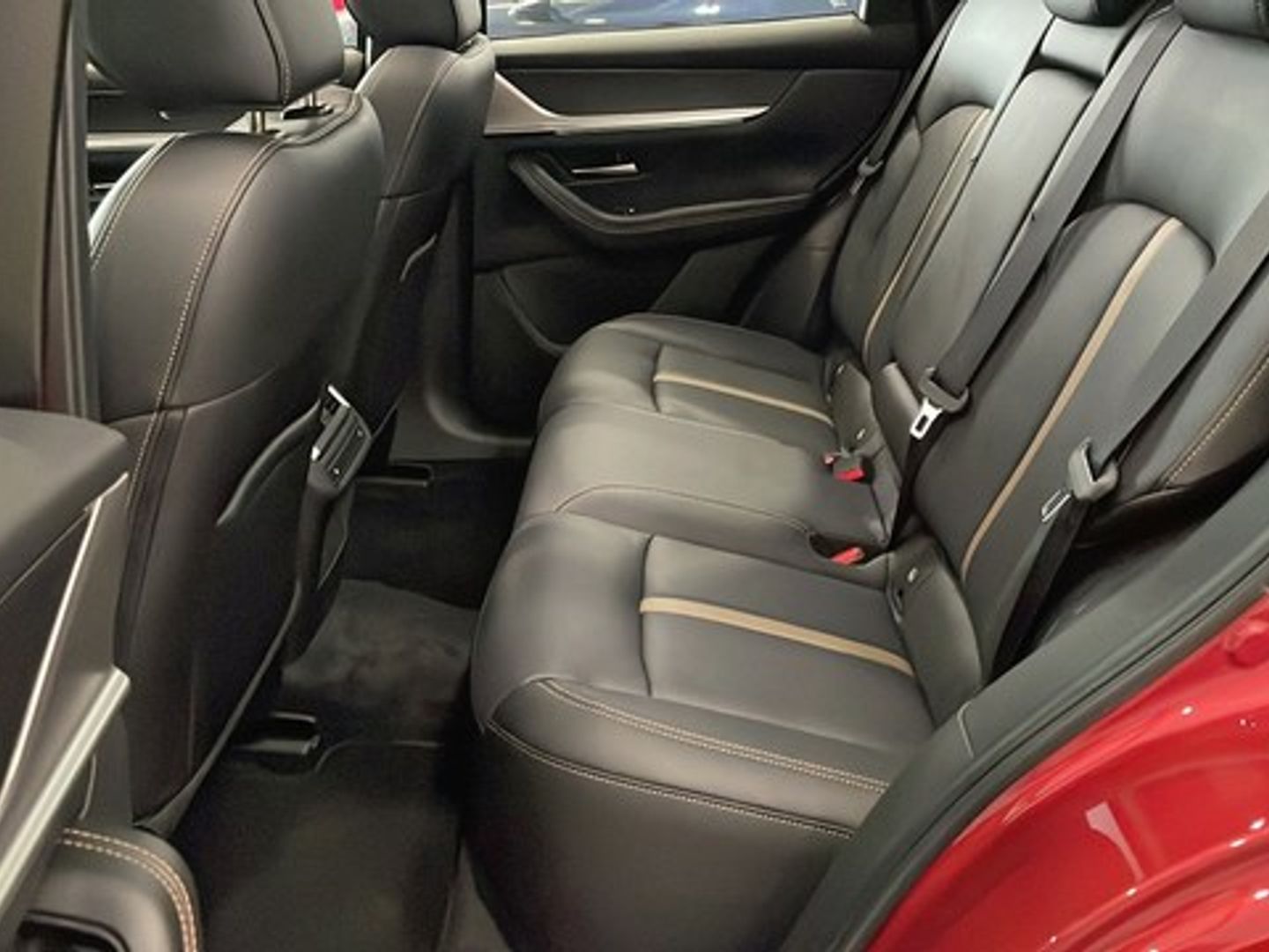 Mazda CX-60 e-Skyactiv PHEV Homura AWD 241 kW (327 CV) Rojo SUV