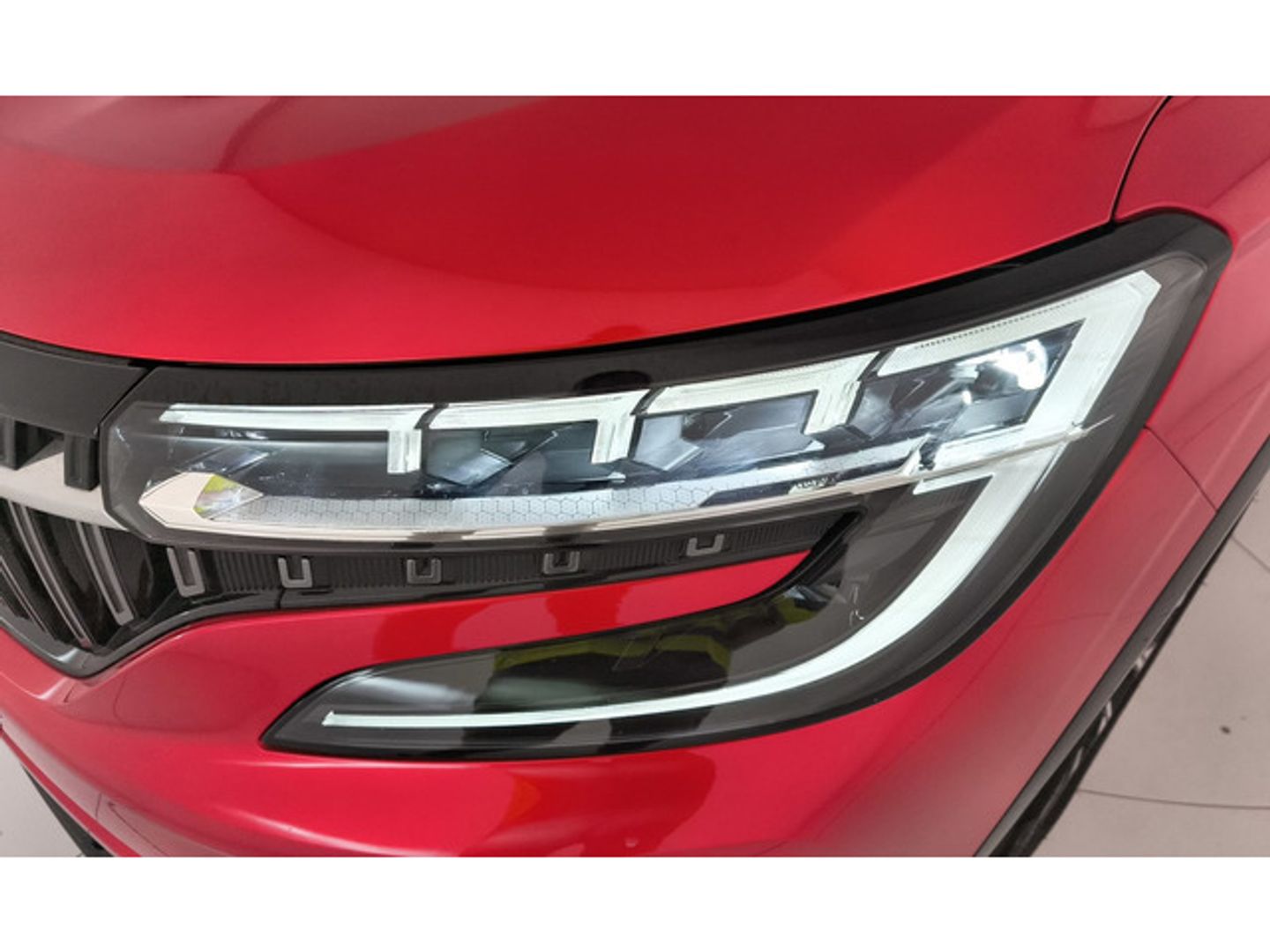 Renault Espace Techno E-Tech full hybrid 147 kW (200 CV) Rojo All Terrain / Pick-up