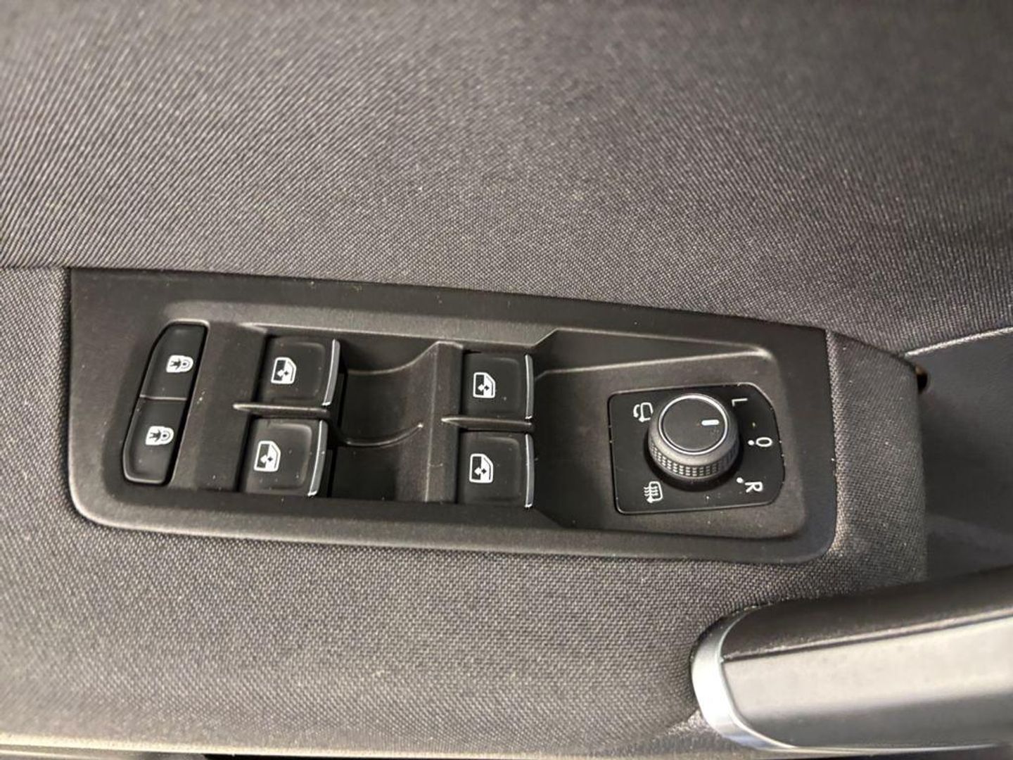 Volkswagen Touran Sport 2.0 TDI 90 kW (122 CV)