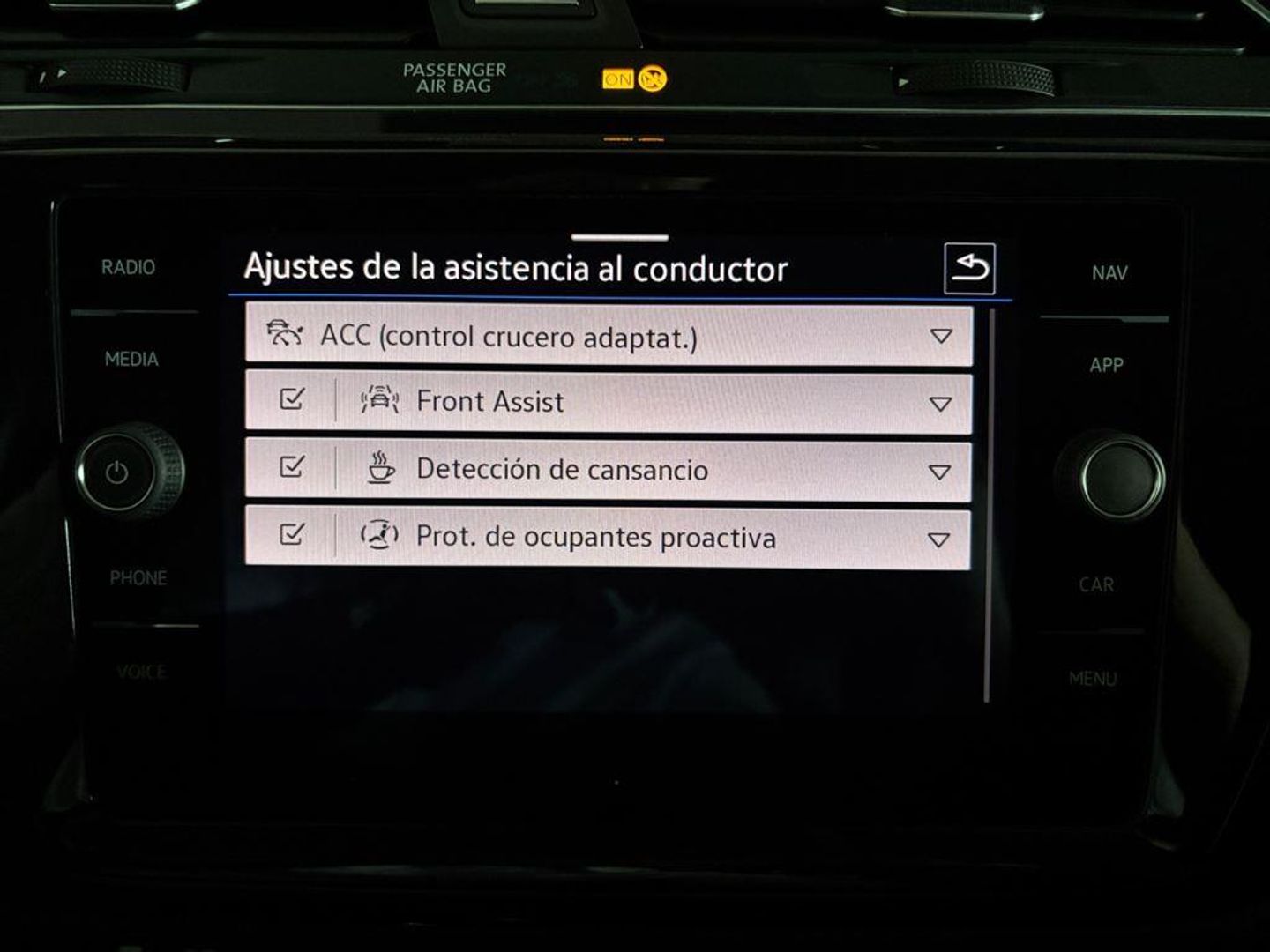 Volkswagen Touran Sport 2.0 TDI 90 kW (122 CV)