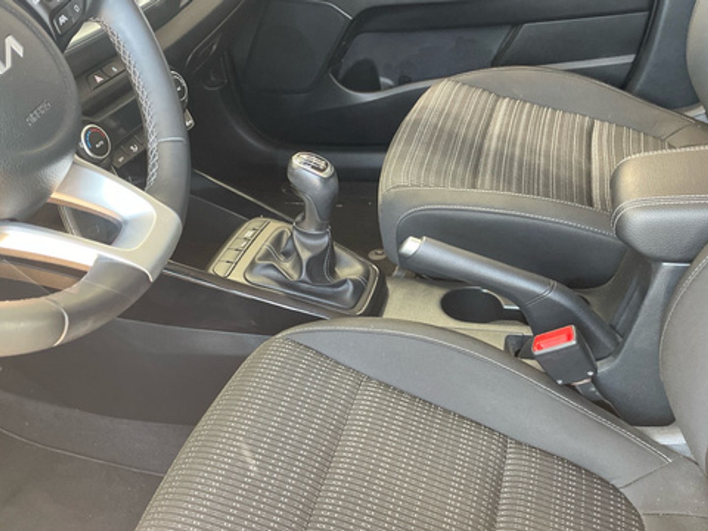 Kia Stonic 1.0 T-GDi MHEV Drive iMT 74 kW (100 CV)