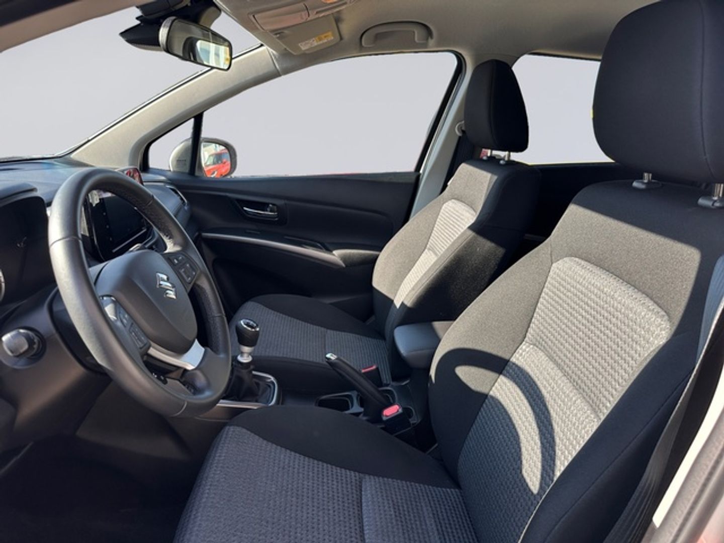 Suzuki S-Cross 1.4T Mild Hybrid S2 95 kW (129 CV)