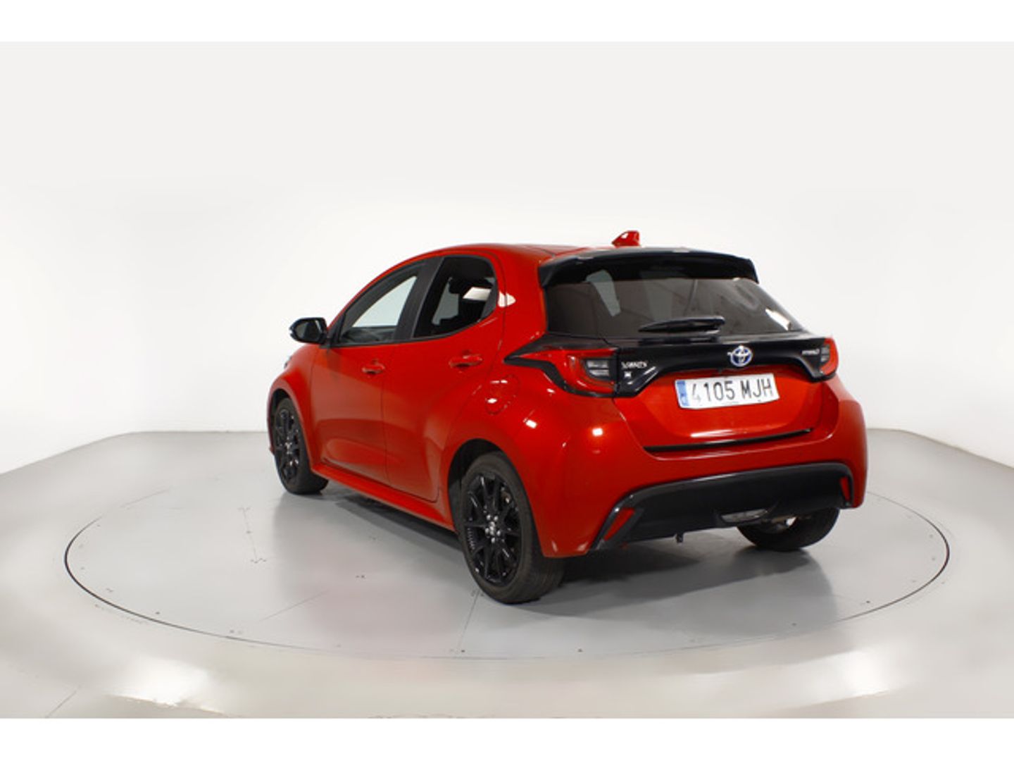 Toyota Yaris 120H Style 85 kW (116 CV)