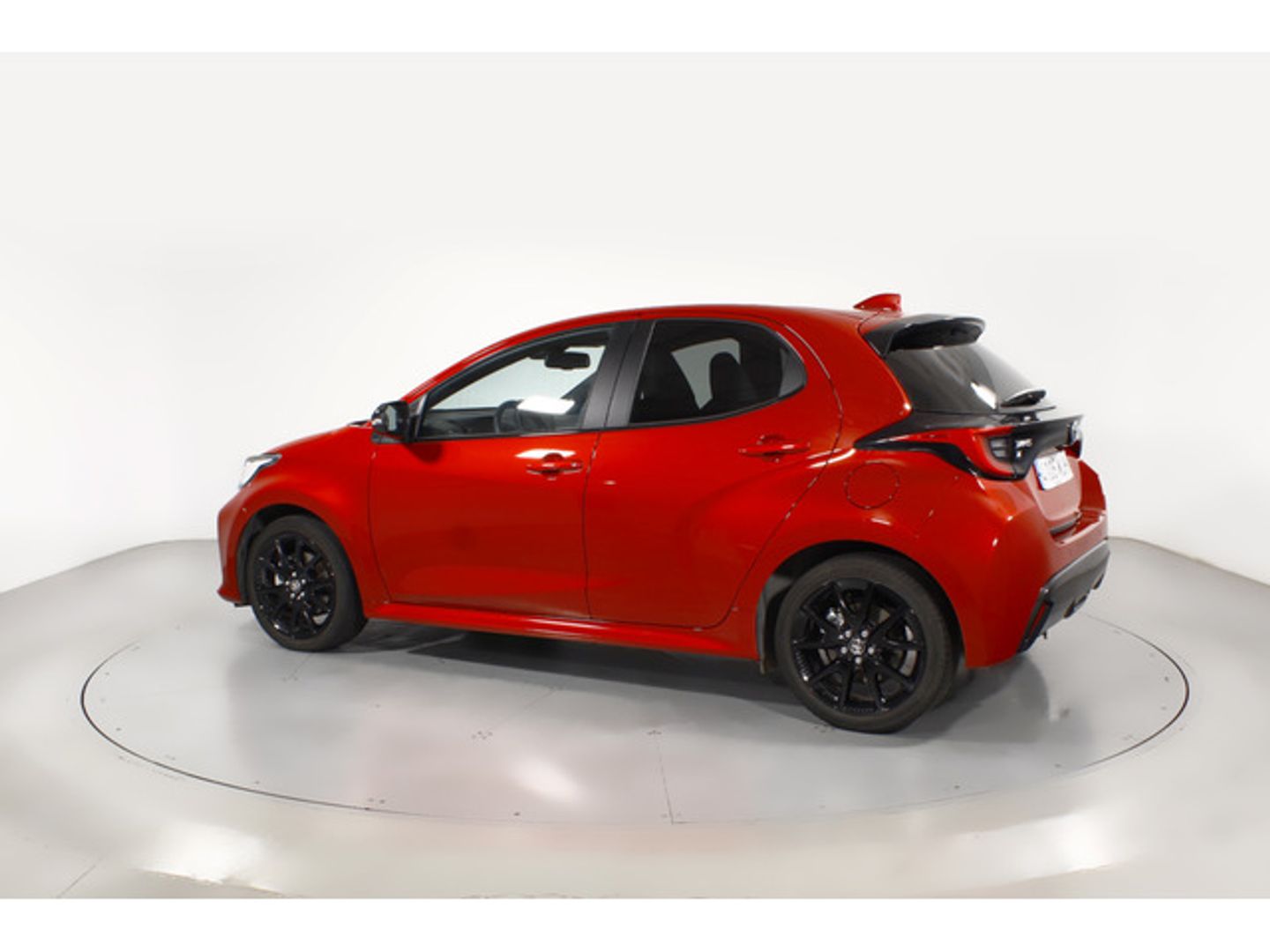 Toyota Yaris 120H Style 85 kW (116 CV)