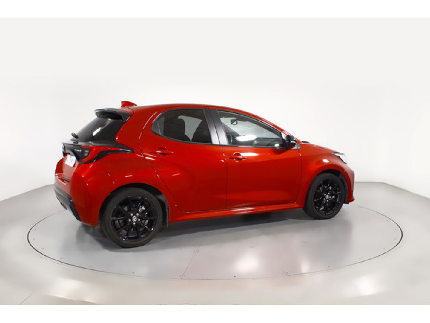 Toyota Yaris 120H Style 85 kW (116 CV)