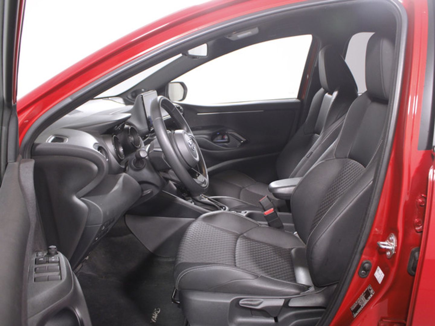 Toyota Yaris 120H Style 85 kW (116 CV)