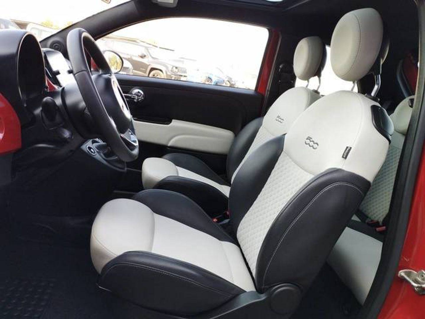 Fiat 500 1.0 Hybrid Dolcevita 51 kW (70 CV)