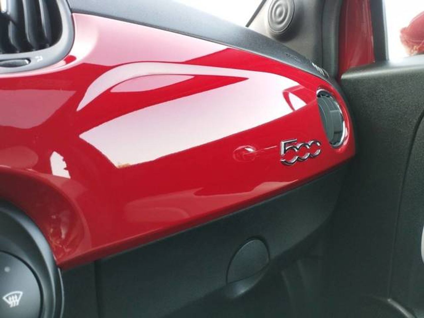 Fiat 500 1.0 Hybrid Dolcevita 51 kW (70 CV)