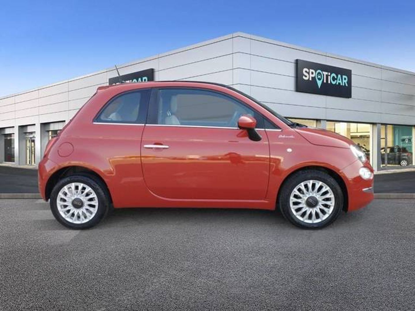 Fiat 500 1.0 Hybrid Dolcevita 51 kW (70 CV)