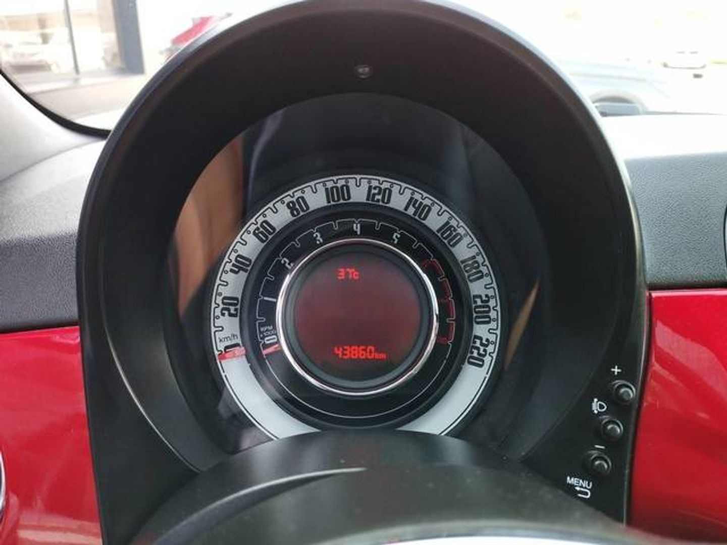 Fiat 500 1.0 Hybrid Dolcevita 51 kW (70 CV)