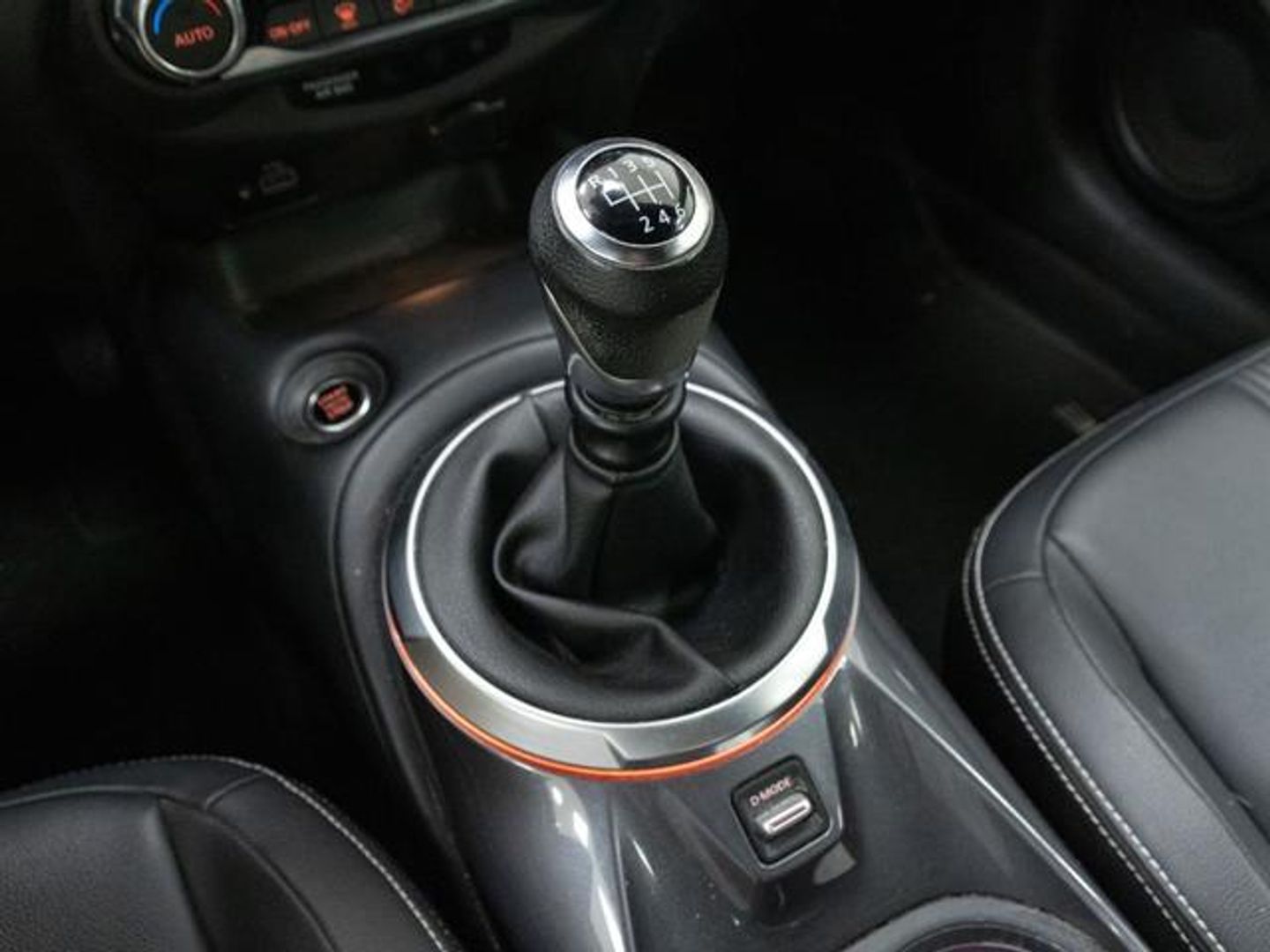 Nissan Juke DIG-T Tekna 84 kW (114 CV)