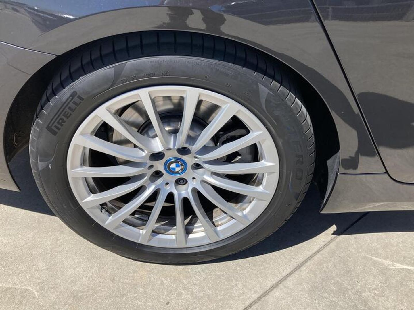 BMW Serie 5 530e Touring 215 kW (292 CV) Gris Familiar
