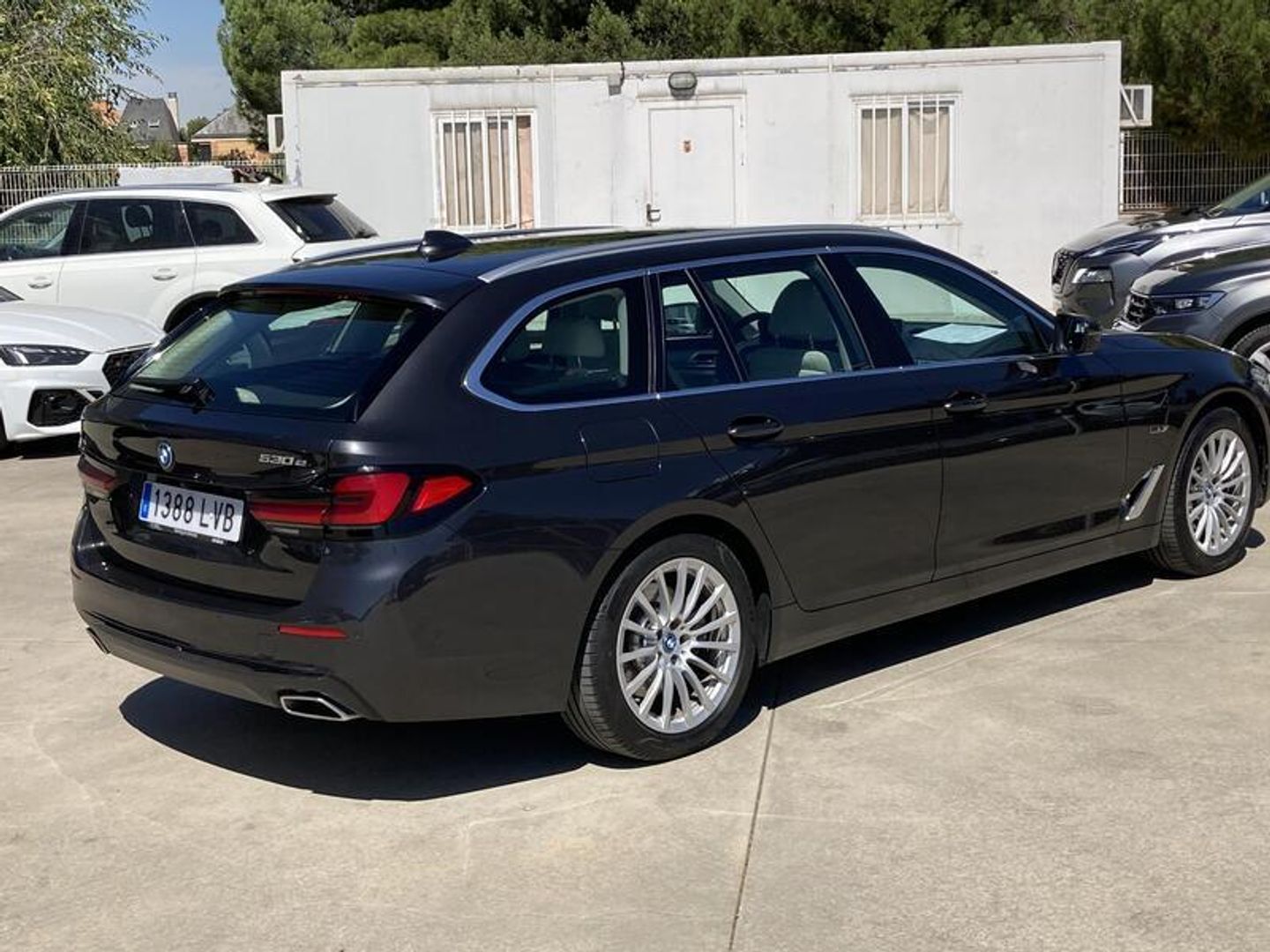 BMW Serie 5 530e Touring 215 kW (292 CV) Gris Familiar