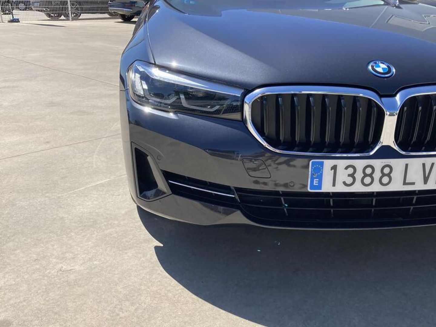 BMW Serie 5 530e Touring 215 kW (292 CV) Gris Familiar