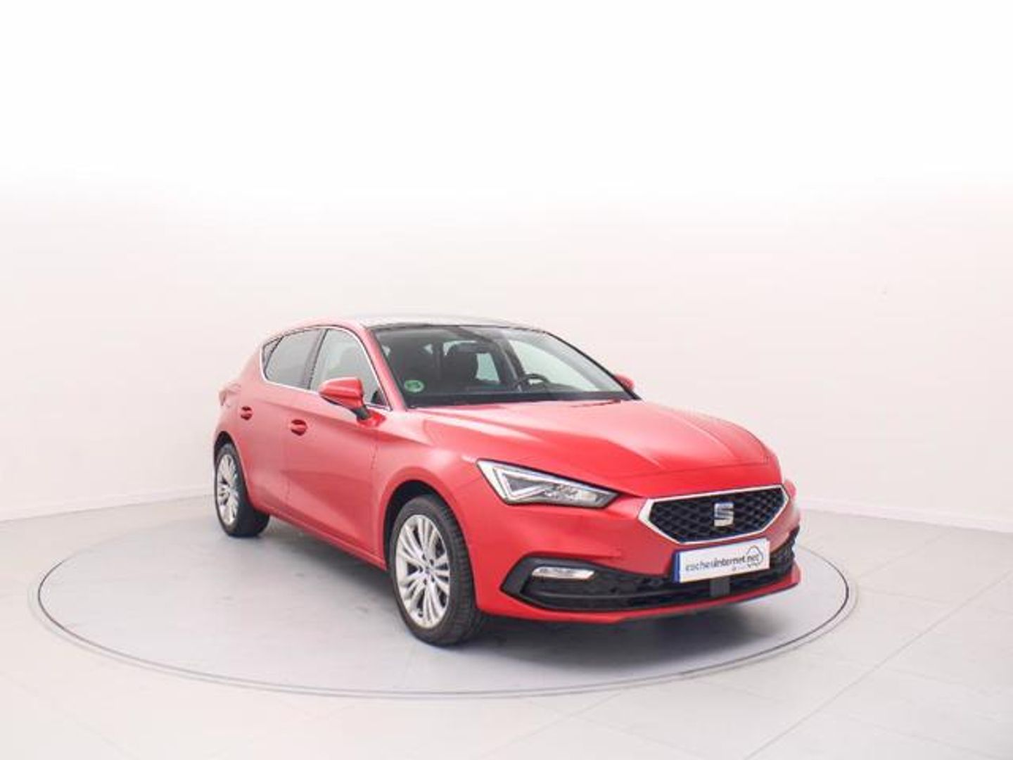 SEAT León 1.0 TSI S&S Style XS 81 kW (110 CV) Rojo Compact